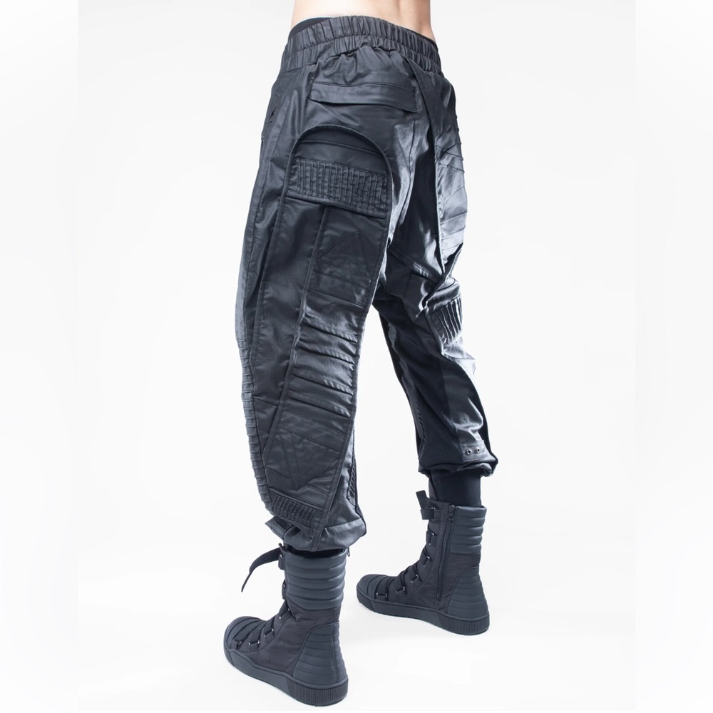 DEMOBAZA | JEANS WAY BEYOND  LIMITED EDITION Large NWT - Picture 3 of 8